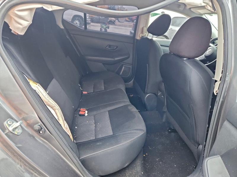 Фото 10 - NISSAN SENTRA