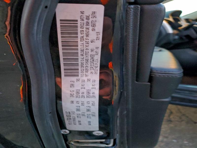 Фото 13 - JEEP CHEROKEE