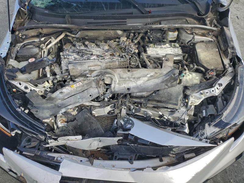 Фото 11 - TOYOTA COROLLA