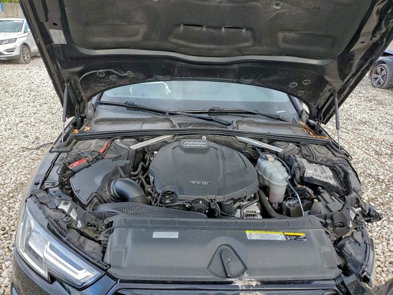 Фото 11 - AUDI A4