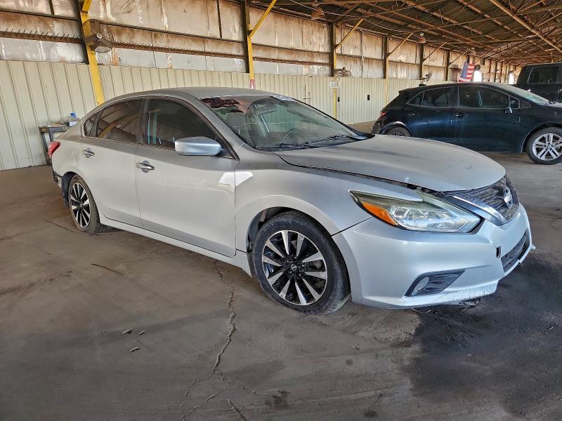 Фото 4 - NISSAN ALTIMA