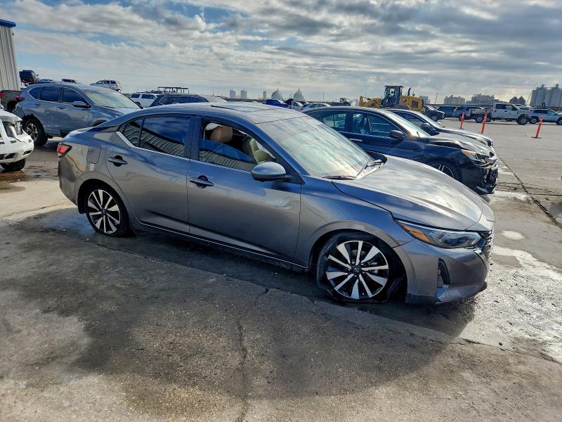 Фото 4 - NISSAN SENTRA