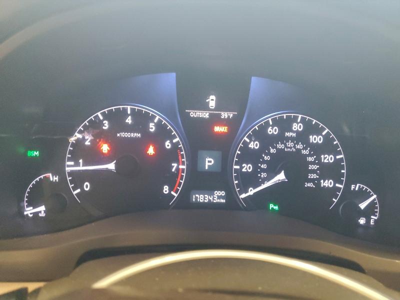 Фото 9 - LEXUS RX350