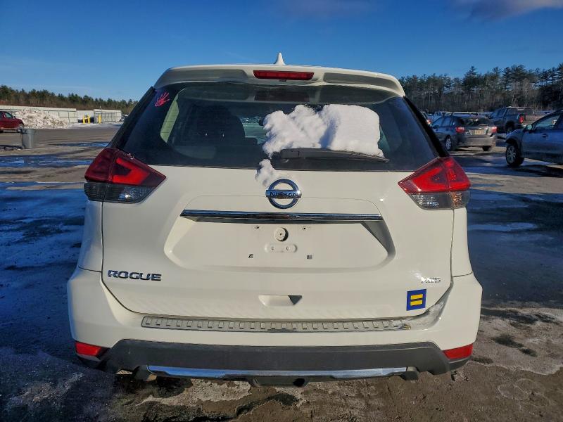 Фото 6 - NISSAN ROGUE