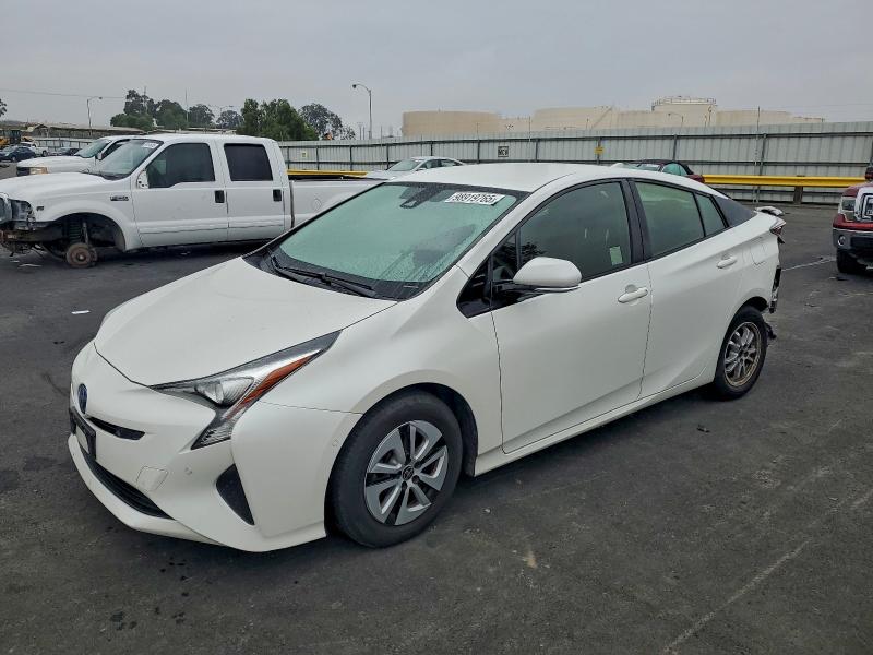 Фото 1 - TOYOTA PRIUS