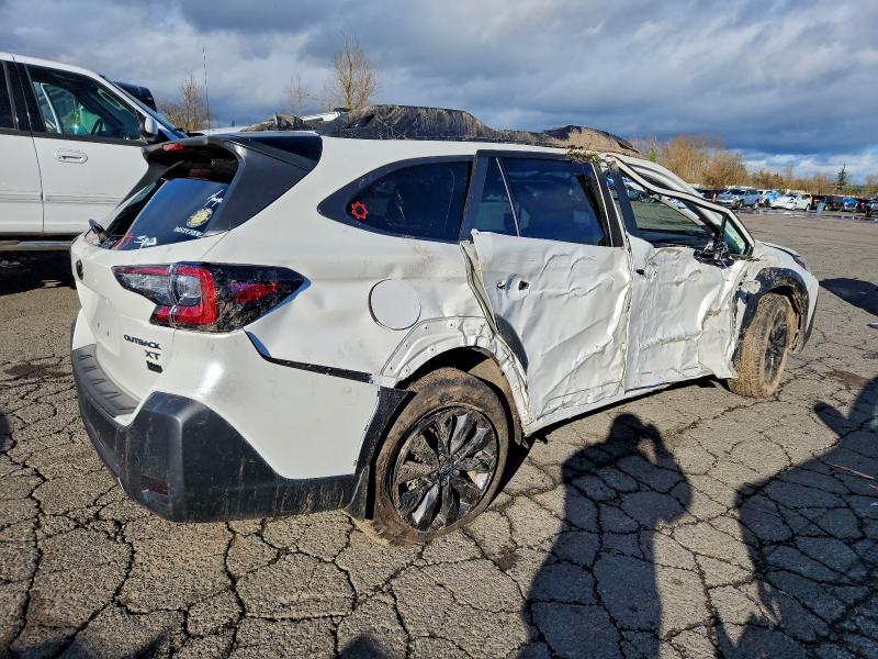 Фото 3 - SUBARU OUTBACK