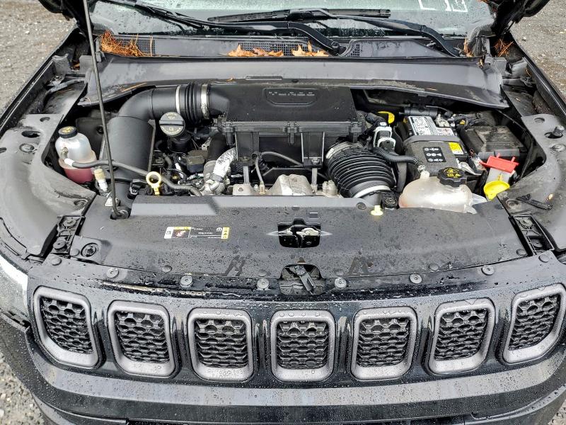 Фото 12 - JEEP COMPASS