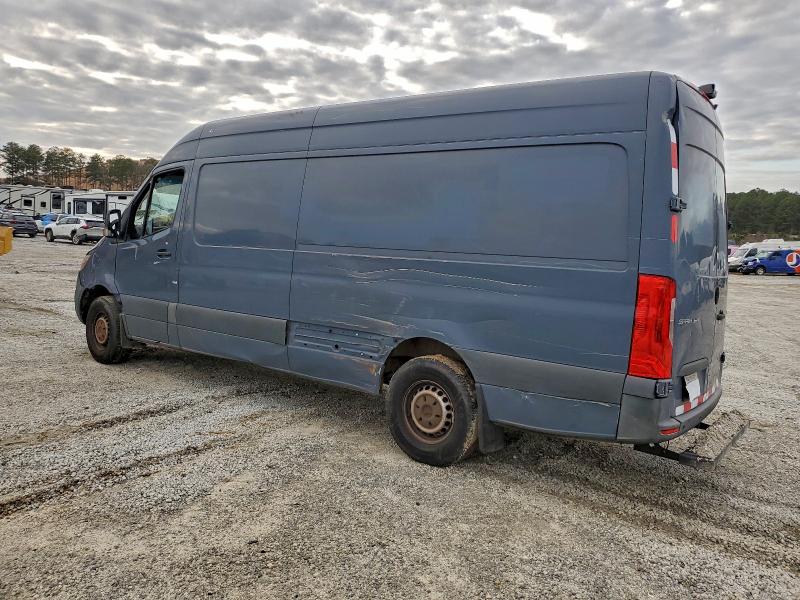 Фото 2 - MERCEDES-BENZ SPRINTER