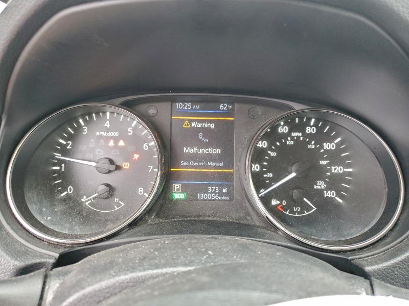 Фото 9 - NISSAN ROGUE