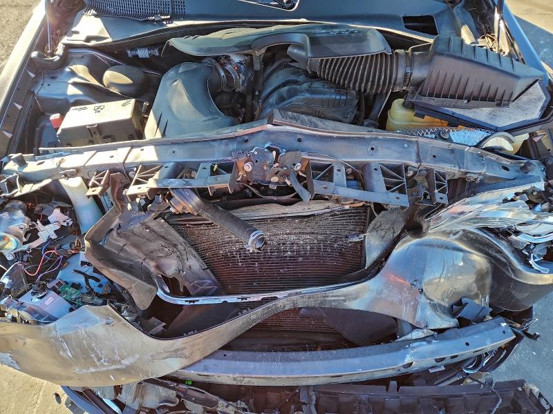 Фото 11 - CHRYSLER 300