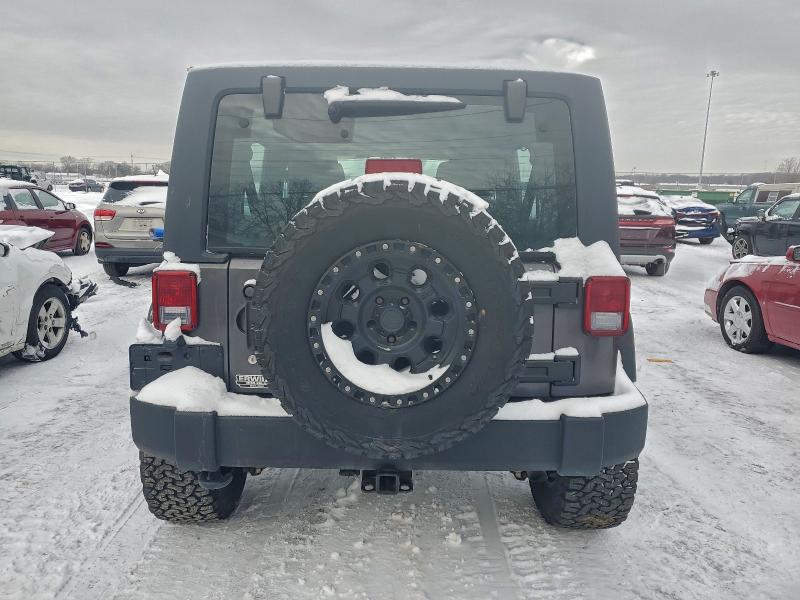 Фото 6 - JEEP WRANGLER