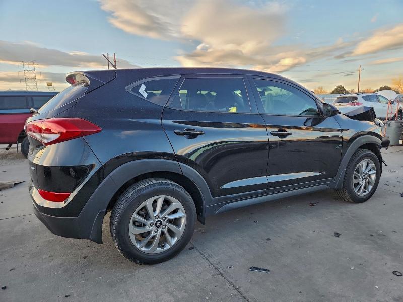 Фото 3 - HYUNDAI TUCSON