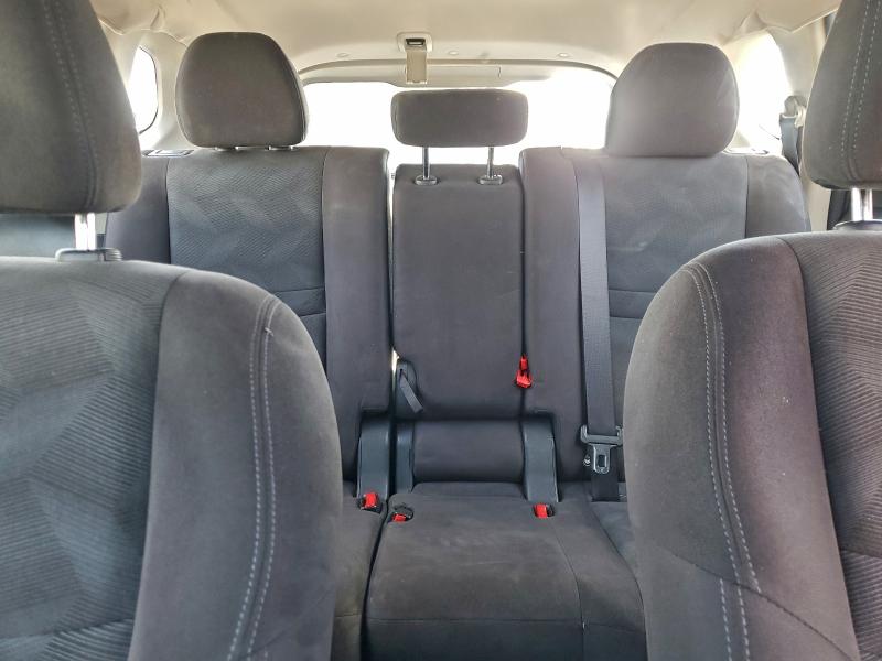 Фото 10 - NISSAN ROGUE