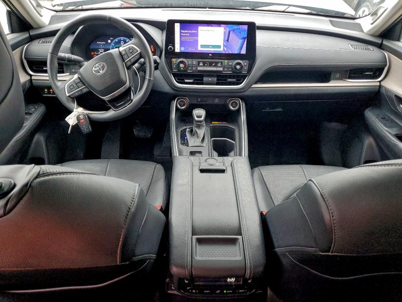 Фото 8 - TOYOTA GRAND HIGH