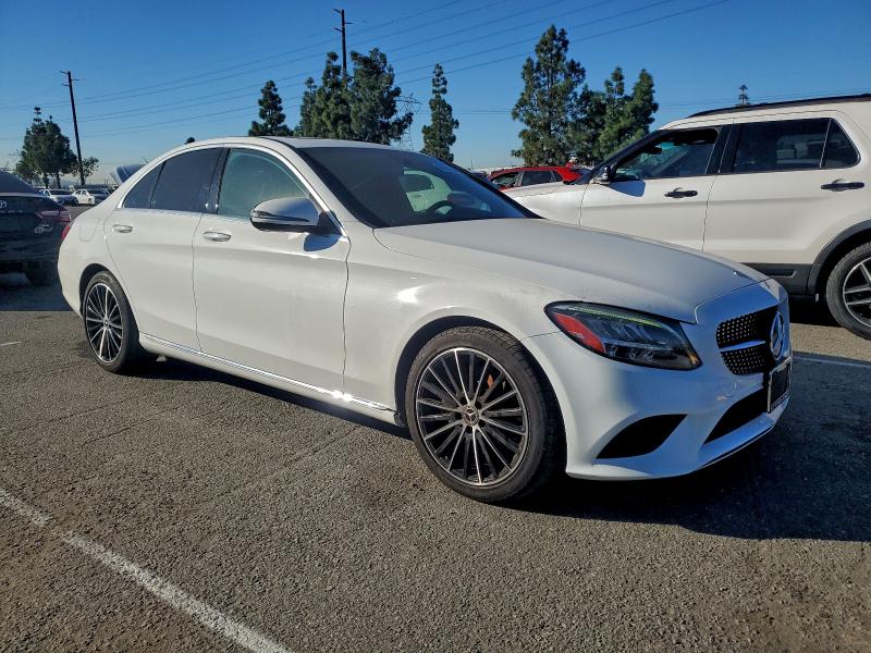 Фото 4 - MERCEDES-BENZ C-CLASS