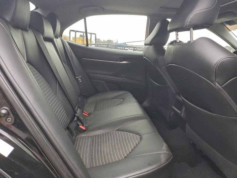 Фото 10 - TOYOTA CAMRY