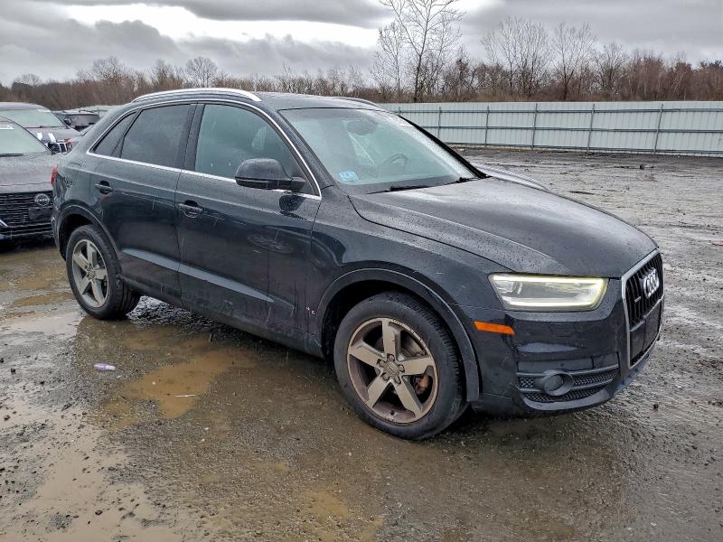 Фото 4 - AUDI Q3