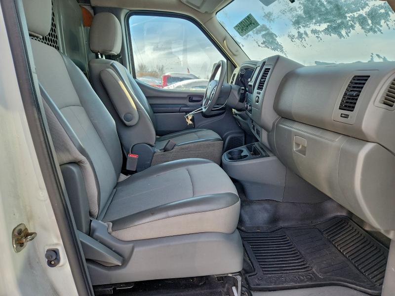 Фото 11 - NISSAN NV