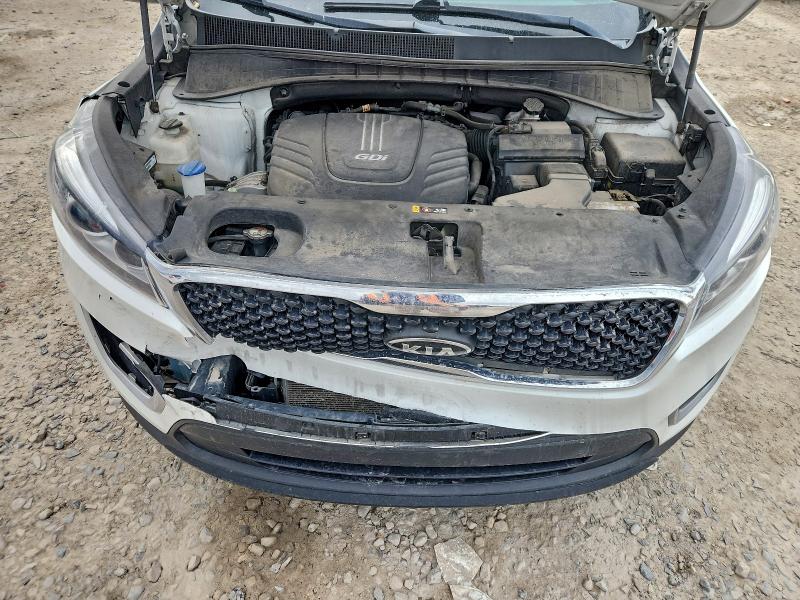 Фото 11 - KIA SORENTO