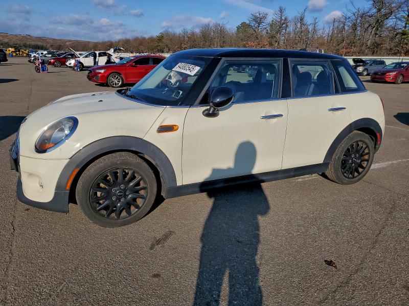 Фото 1 - MINI COOPER