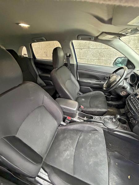 Фото 9 - MITSUBISHI OUTLANDER