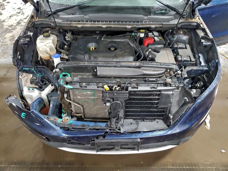 Фото 12 - FORD EDGE