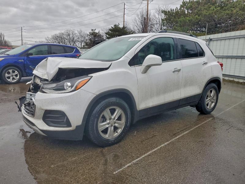 Фото 1 - CHEVROLET TRAX