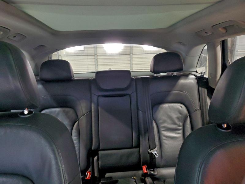 Фото 10 - AUDI Q5