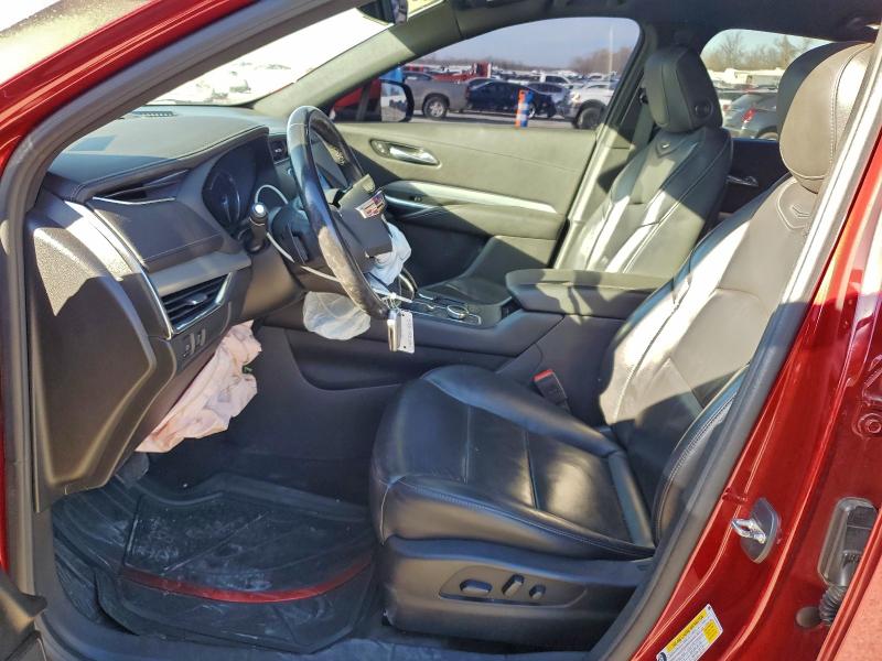 Фото 7 - CADILLAC XT4