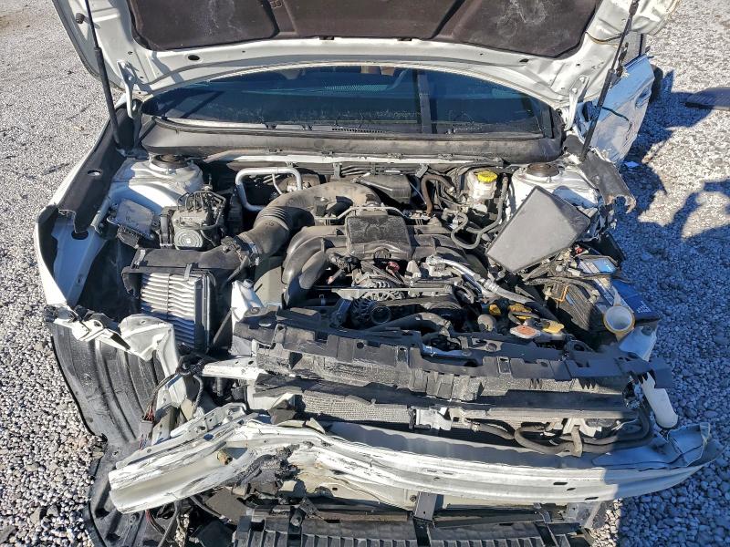 Фото 12 - SUBARU OUTBACK