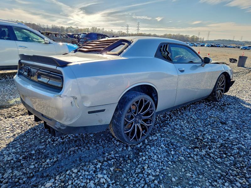 Фото 3 - DODGE CHALLENGER