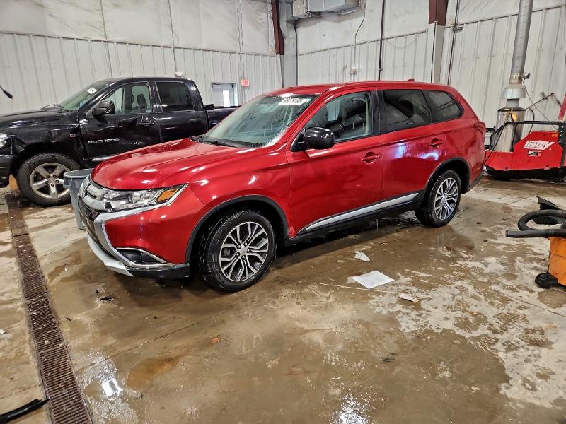 Фото 1 - MITSUBISHI OUTLANDER