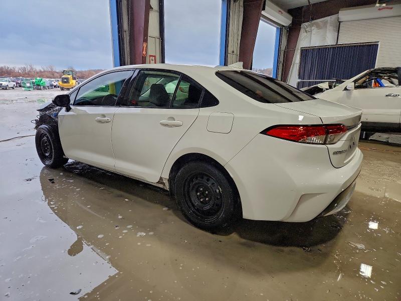 Фото 2 - TOYOTA COROLLA