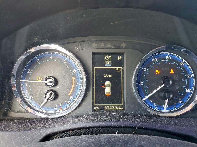 Фото 9 - TOYOTA COROLLA