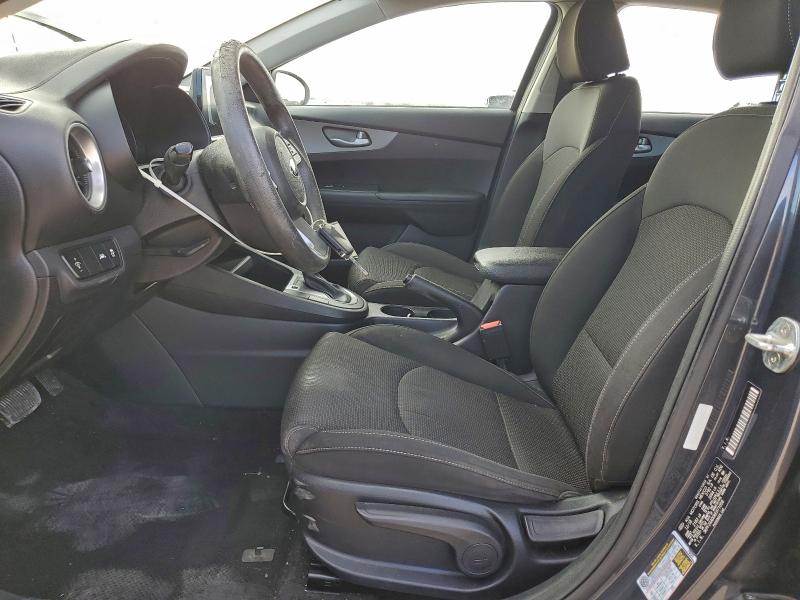 Фото 7 - KIA FORTE