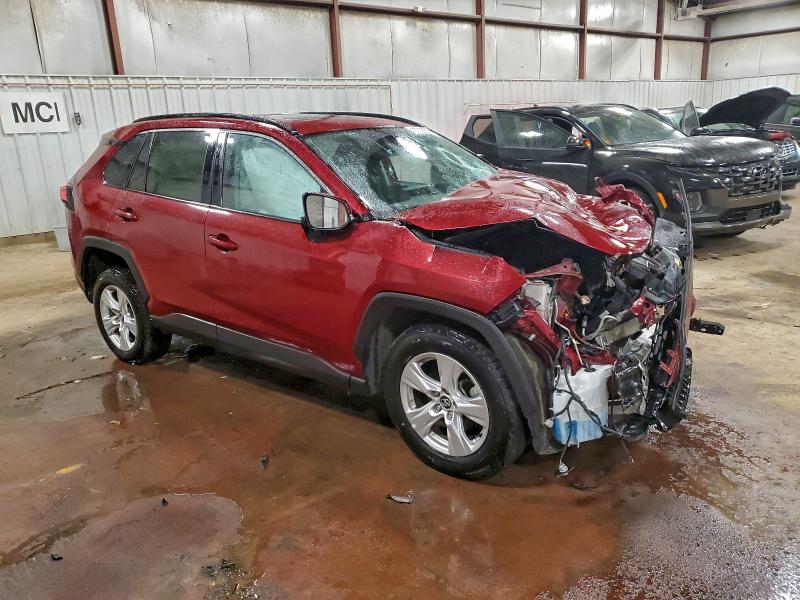 Фото 4 - TOYOTA RAV4