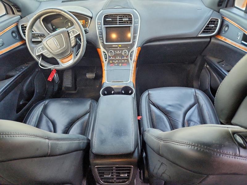 Фото 8 - LINCOLN NAUTILUS