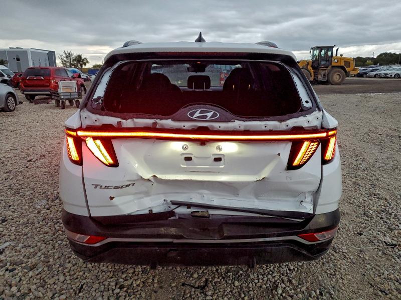 Фото 6 - HYUNDAI TUCSON