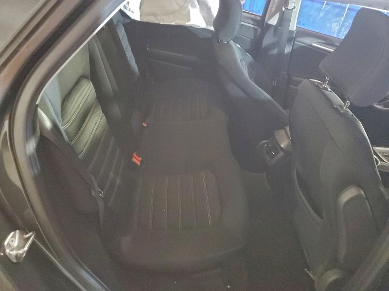 Фото 10 - FORD FUSION