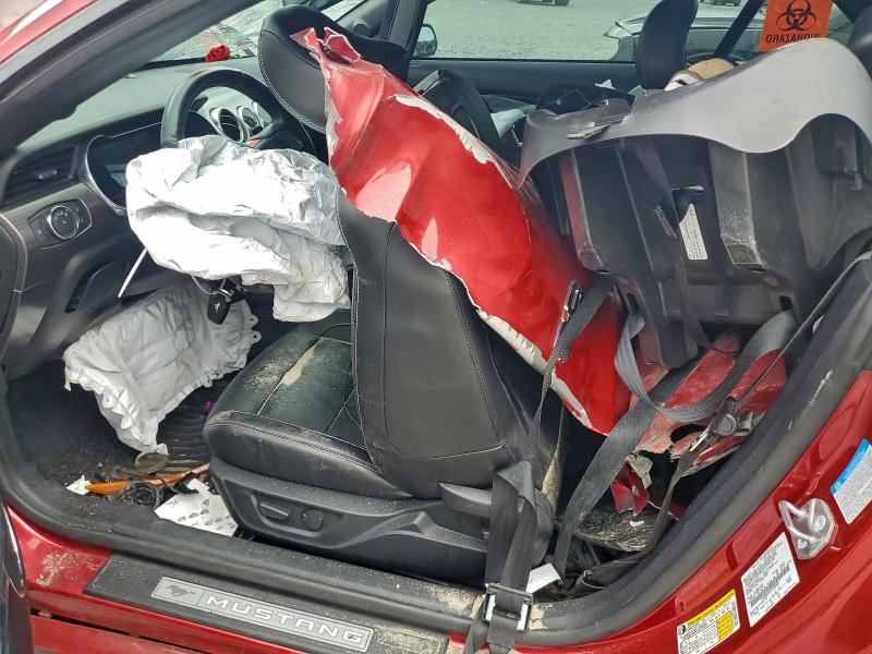 Фото 7 - FORD MUSTANG