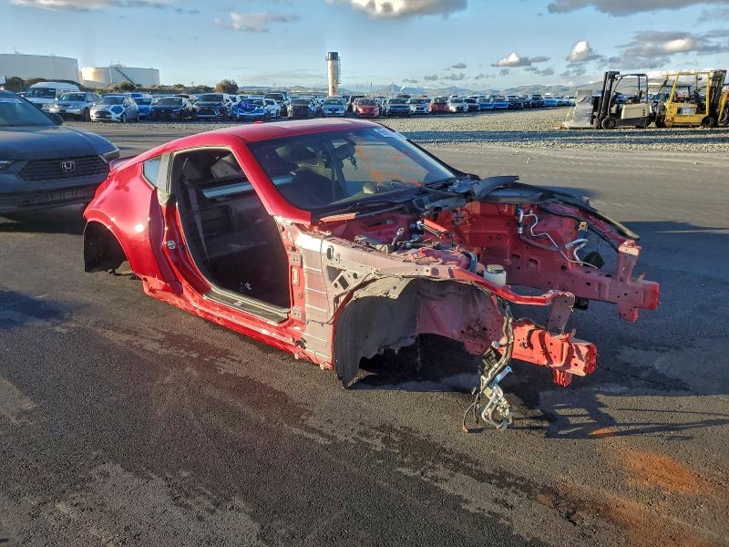 Фото 4 - NISSAN 370Z