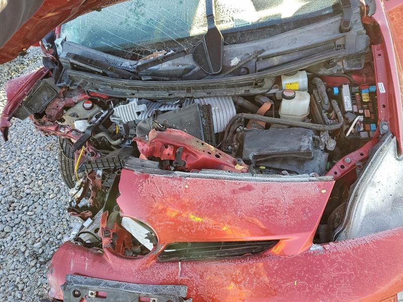 Фото 11 - TOYOTA PRIUS