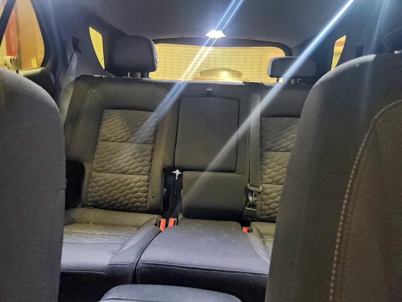 Фото 10 - CHEVROLET EQUINOX