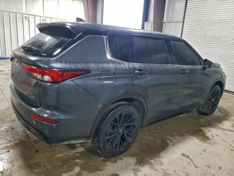 Фото 3 - MITSUBISHI OUTLANDER