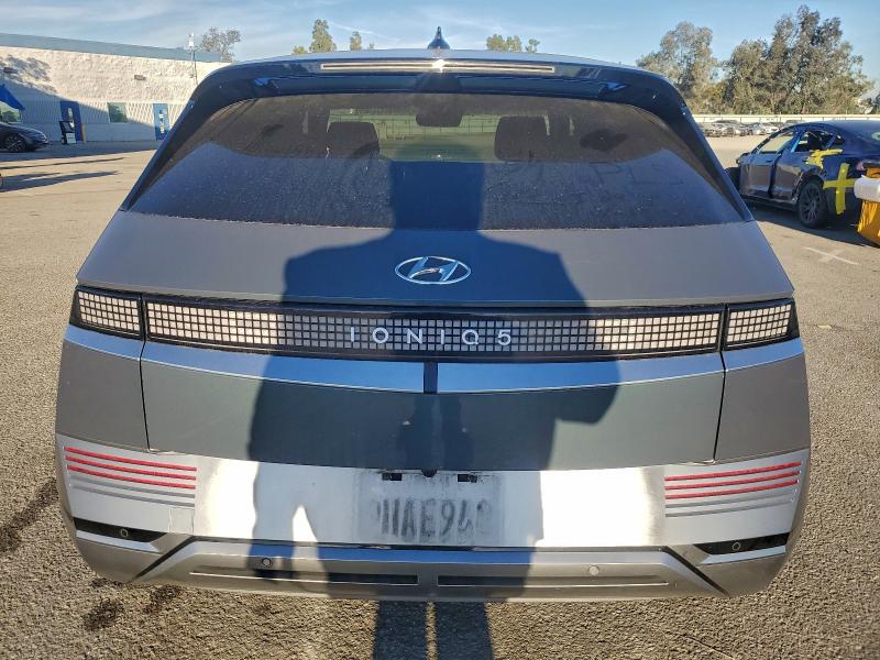 Фото 6 - HYUNDAI IONIQ