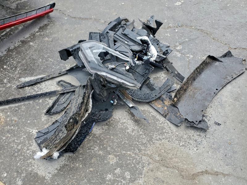 Фото 13 - NISSAN ROGUE