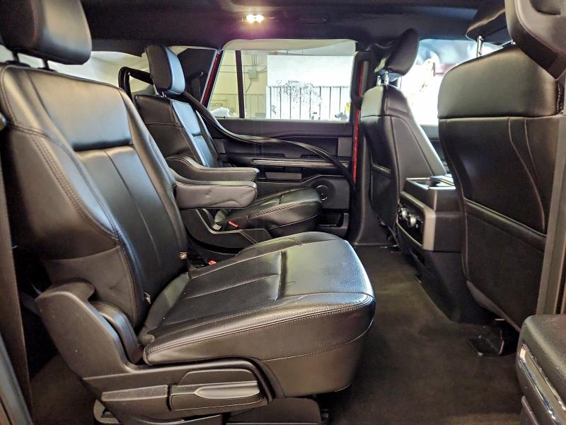 Фото 11 - FORD EXPEDITION