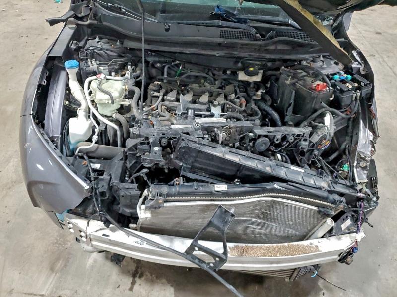 Фото 12 - HONDA CRV