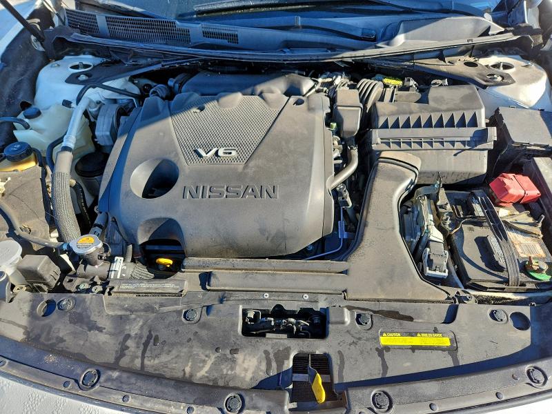 Фото 11 - NISSAN MAXIMA