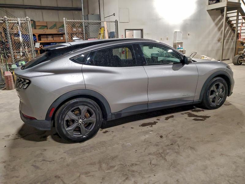 Фото 3 - FORD MUSTANG